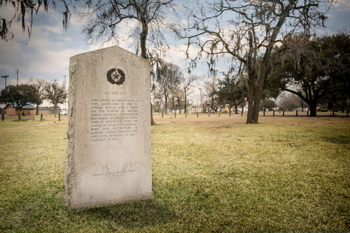 Fort Anahuac Centenial Marker