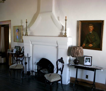 Interior room of Magoffin Home.
